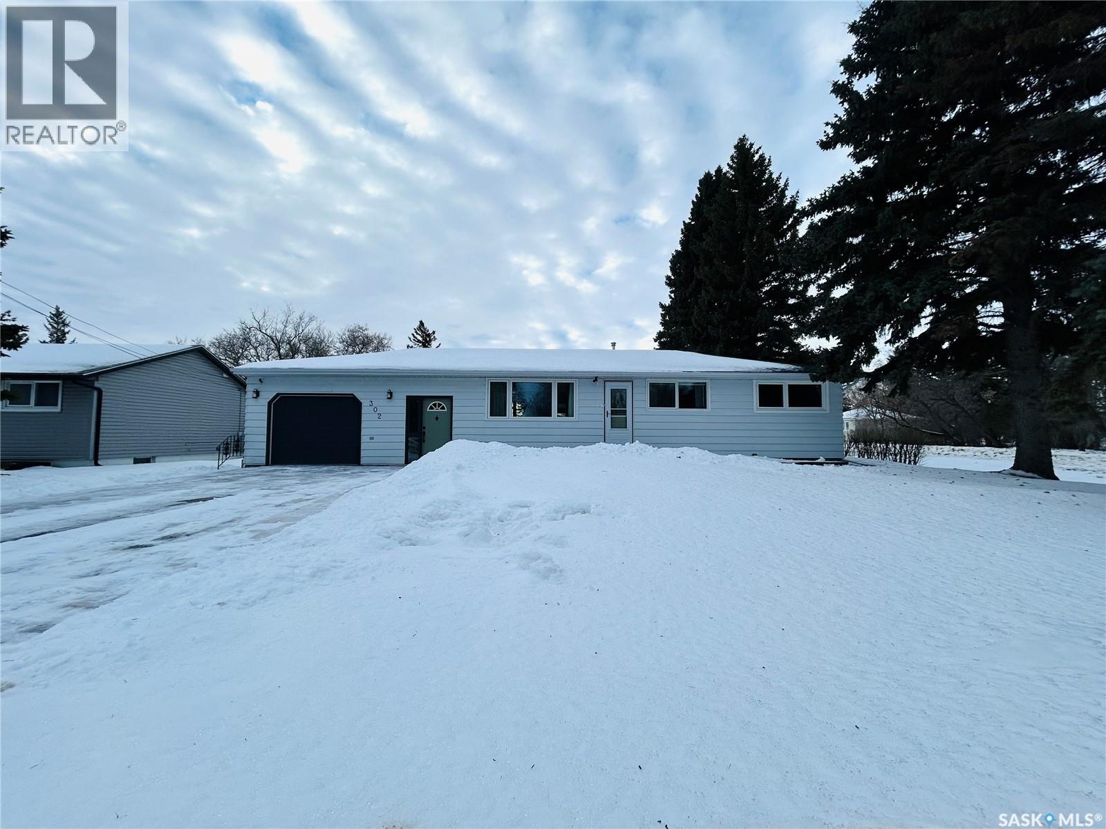 302 3rd AVENUE, whitewood, Saskatchewan