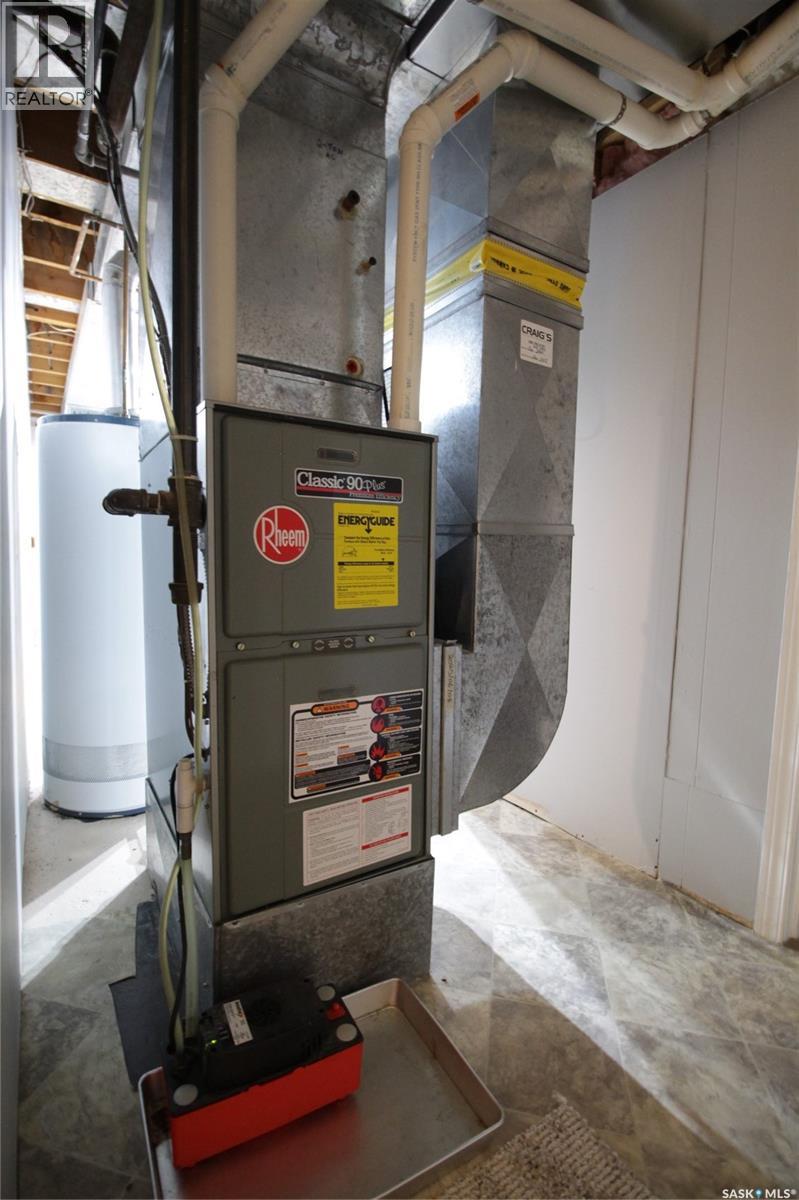 302 3rd Avenue, Whitewood, Saskatchewan  S0G 5C0 - Photo 27 - SK026748