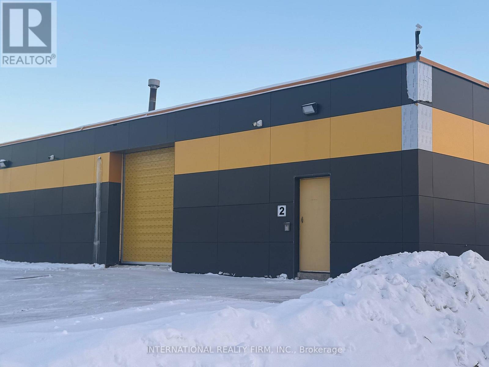 810 Technology Drive, Peterborough, Ontario  K9J 6X7 - Photo 3 - X12635486