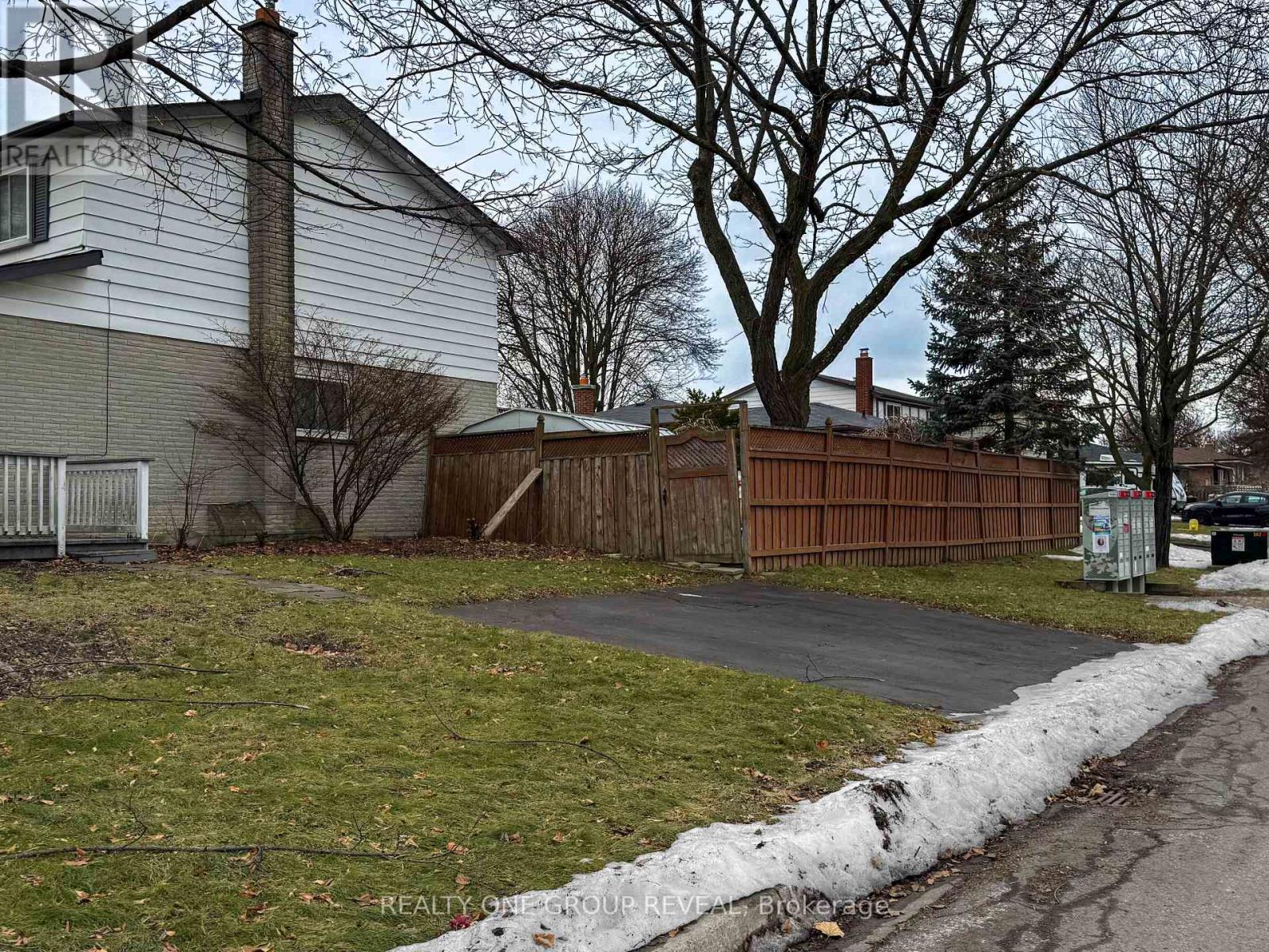 14 Calais Street, Whitby (Lynde Creek), Ontario  L1N 5M1 - Photo 32 - E12693320