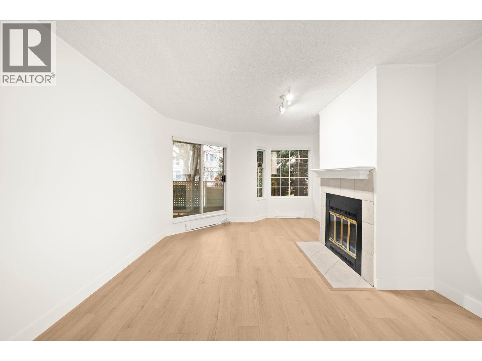 102 7591 Moffatt Road, Richmond, British Columbia  V6Y 3N2 - Photo 4 - R3079260