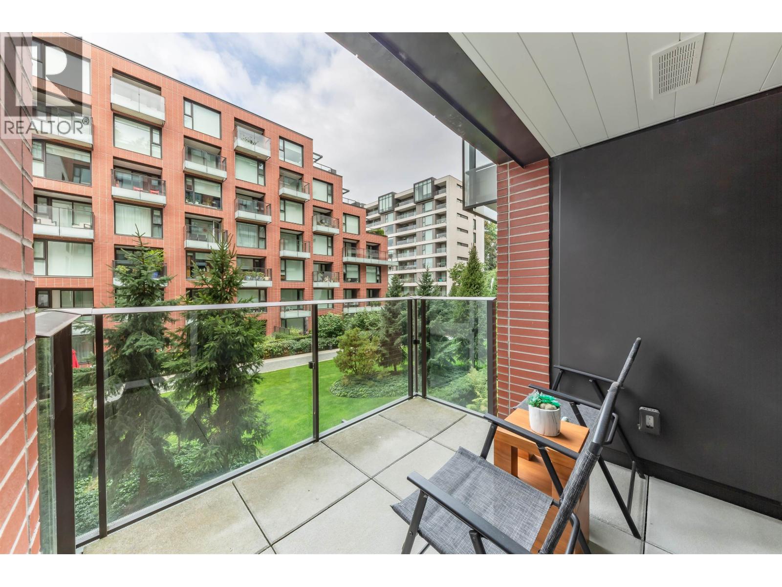 201 1561 W 57th Avenue, Vancouver, British Columbia  V6P 0H5 - Photo 12 - R3079277