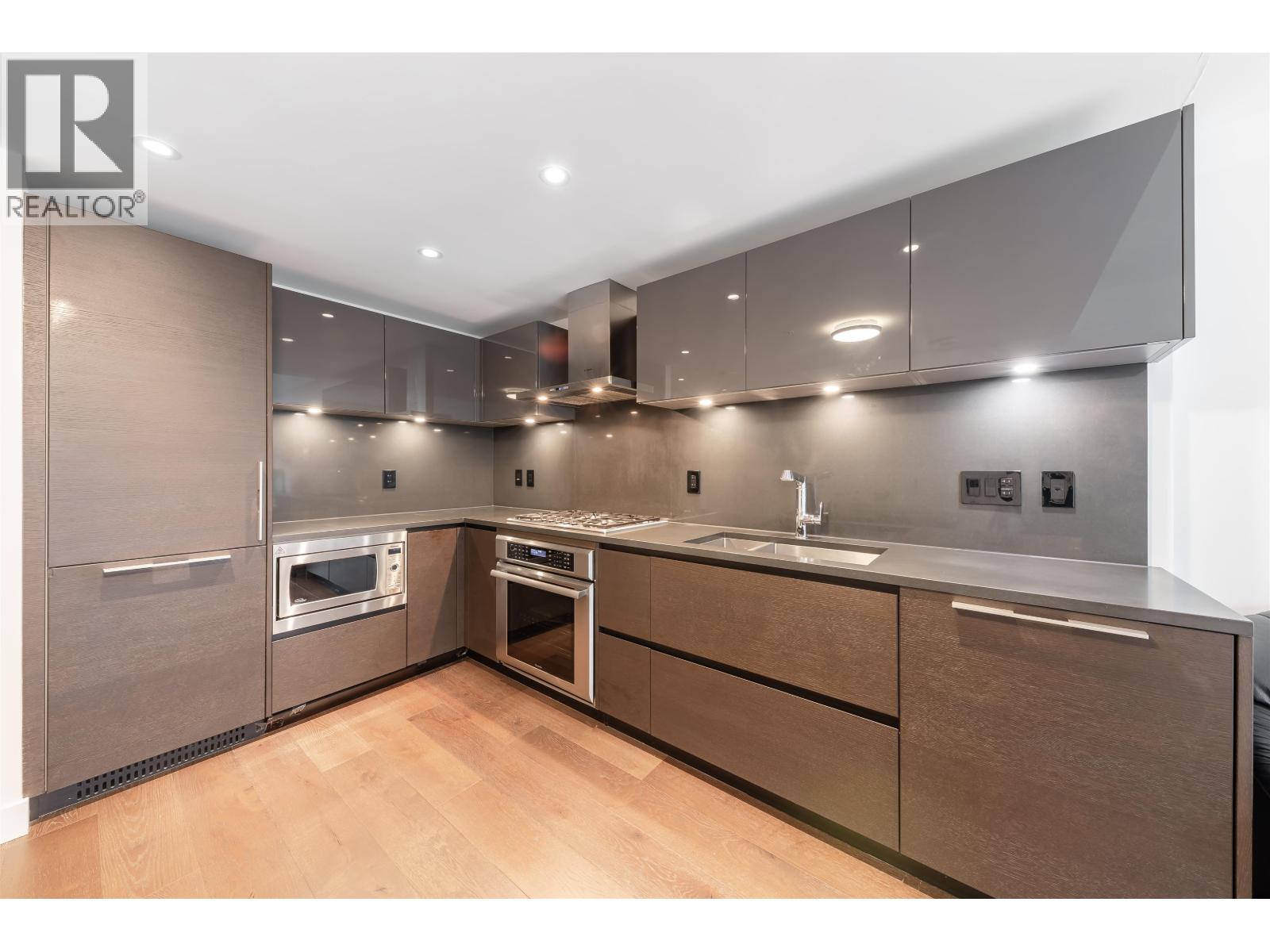 201 1561 W 57th Avenue, Vancouver, British Columbia  V6P 0H5 - Photo 7 - R3079277