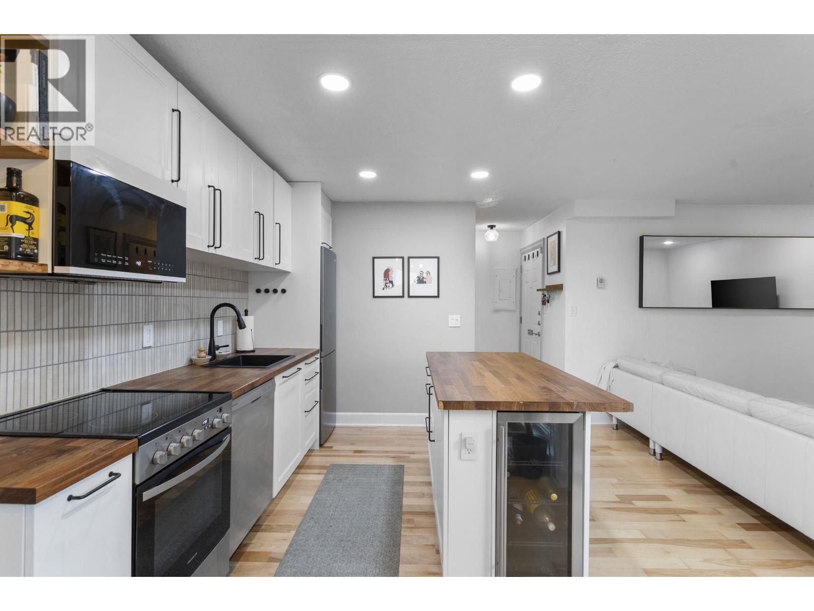 104 1045 W 8th Avenue, Vancouver, British Columbia  V6H 1C3 - Photo 9 - R3079291