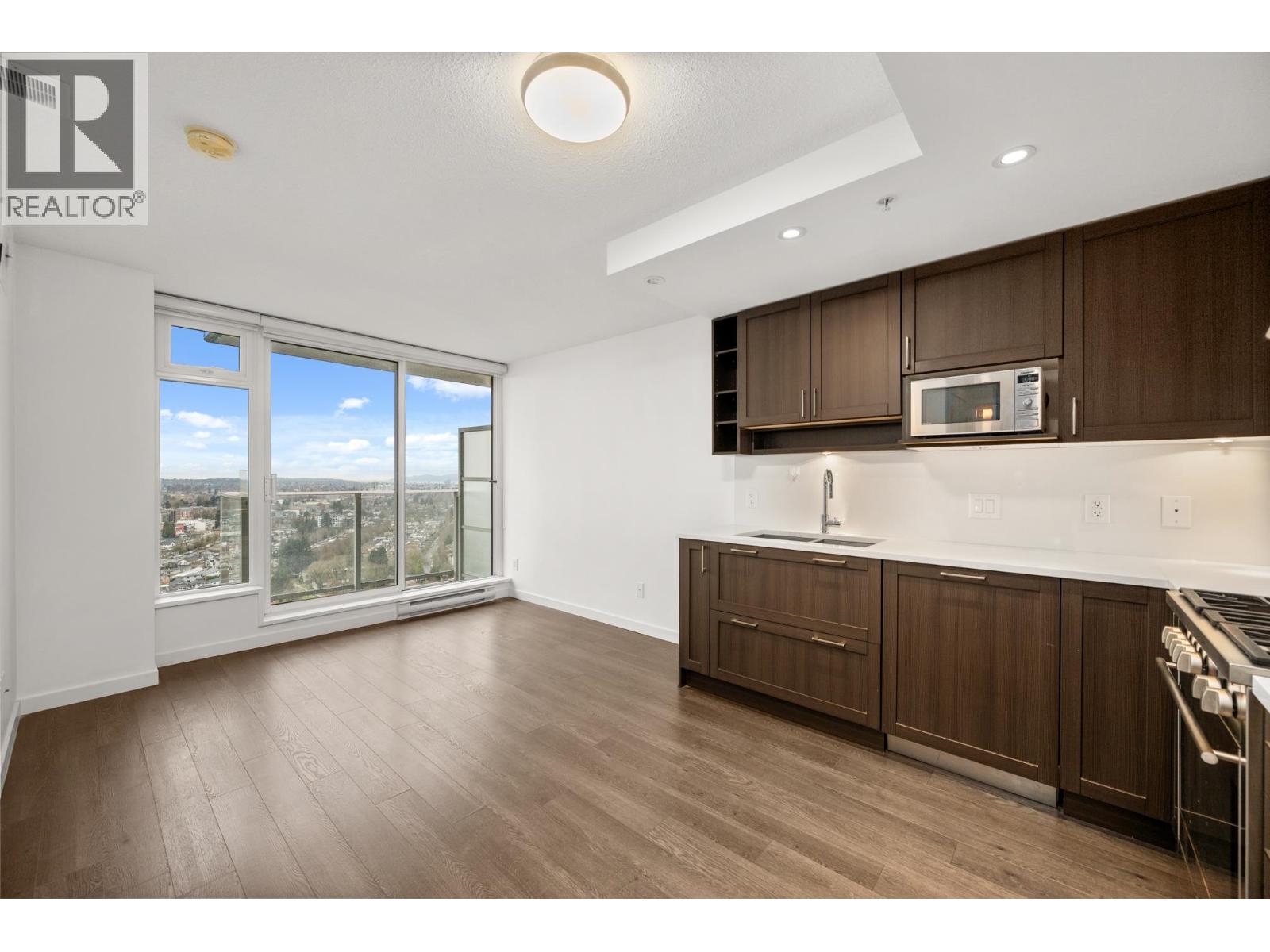 2810 5665 BOUNDARY ROAD, Vancouver, British Columbia