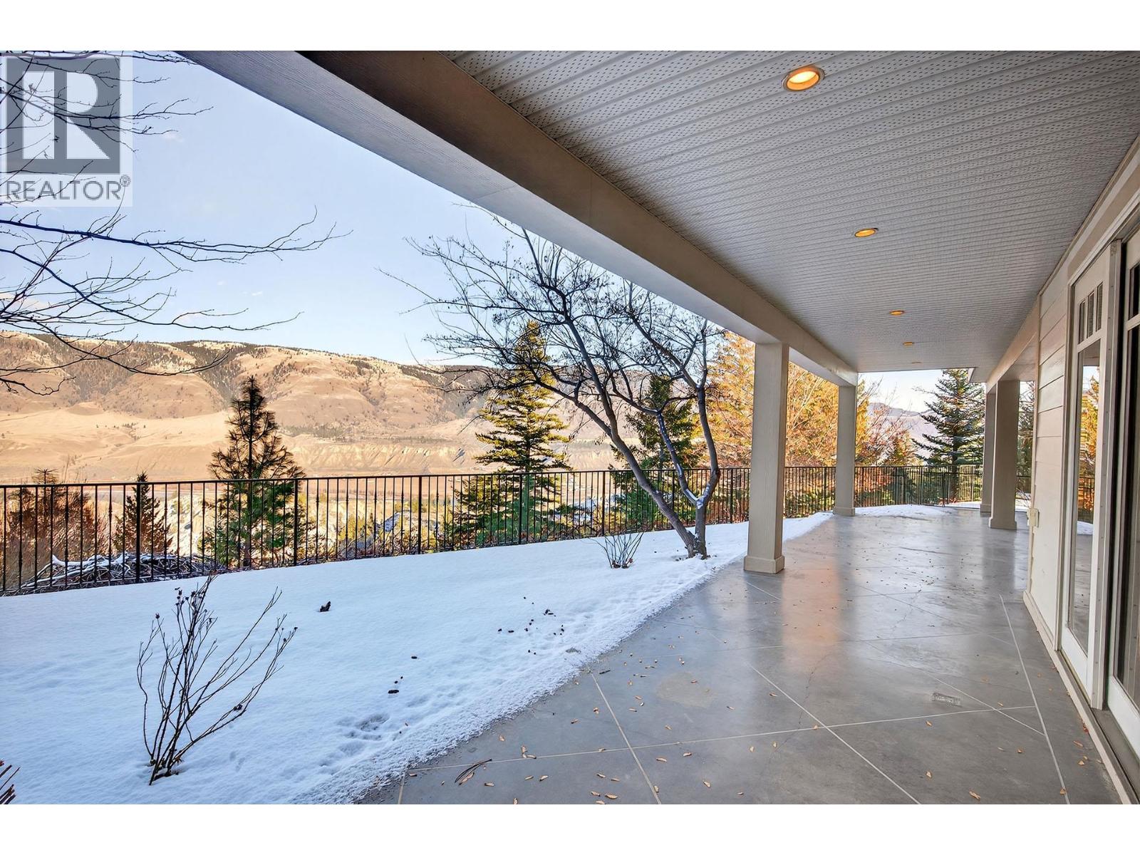 3080 Kicking Horse Drive, Kamloops, British Columbia  V2E 2T6 - Photo 54 - 10372299