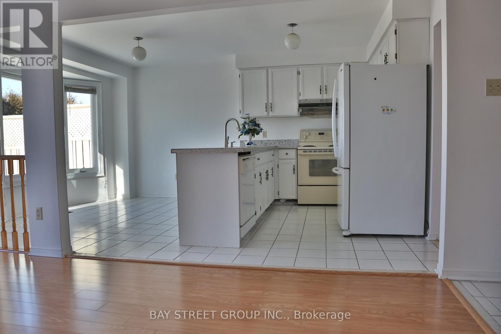 24 Militia Trail, Markham (Buttonville), Ontario  L3R 9H6 - Photo 6 - N12693624