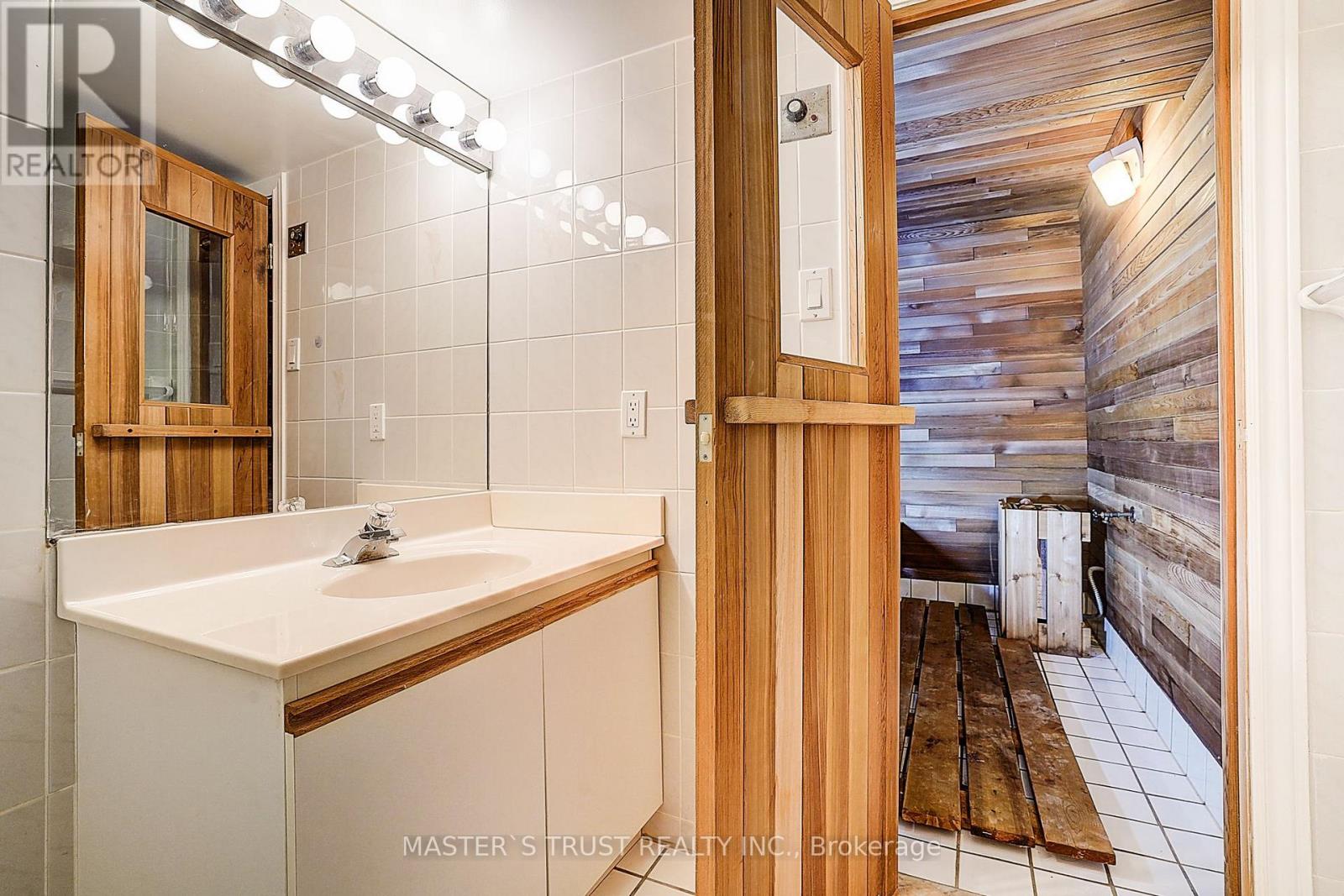 3488 Africa Crescent, Mississauga, Ontario  L5B 3V4 - Photo 40 - W12693636