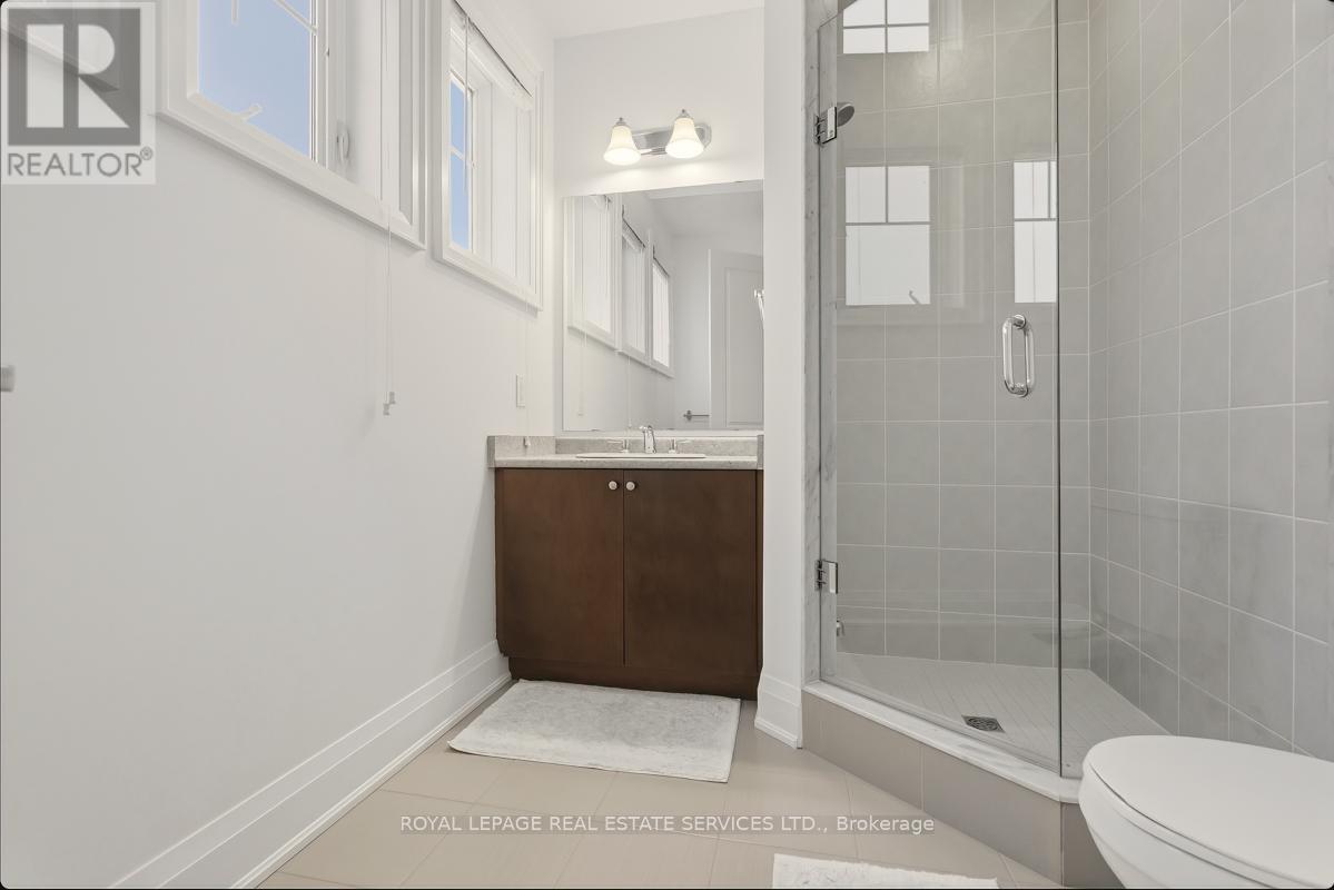 118 Coastline Drive, Brampton, Ontario  L6Y 0S4 - Photo 25 - W12693648