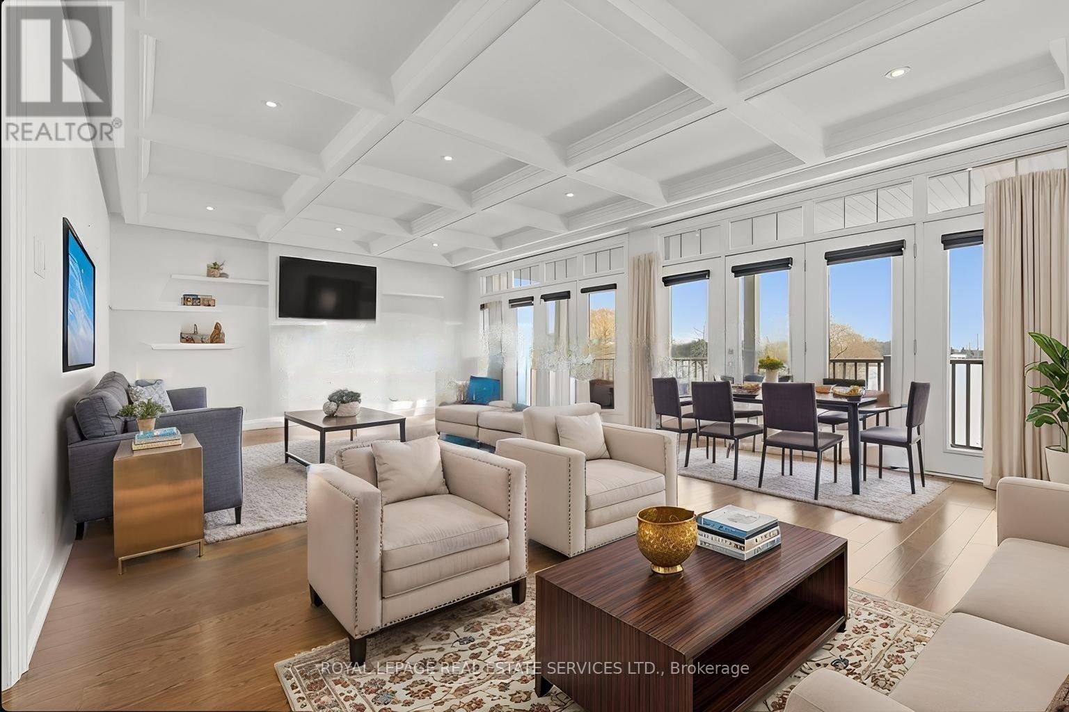 118 Coastline Drive, Brampton, Ontario  L6Y 0S4 - Photo 9 - W12693648