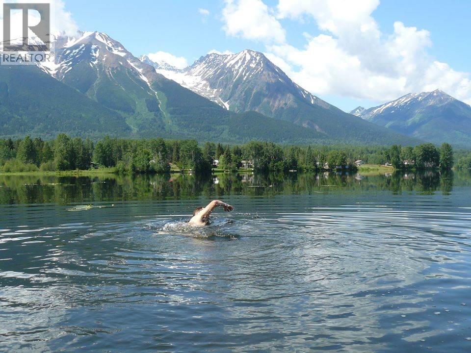 5 Aurora Avenue, Smithers, British Columbia  V0J 2N2 - Photo 13 - R3078703