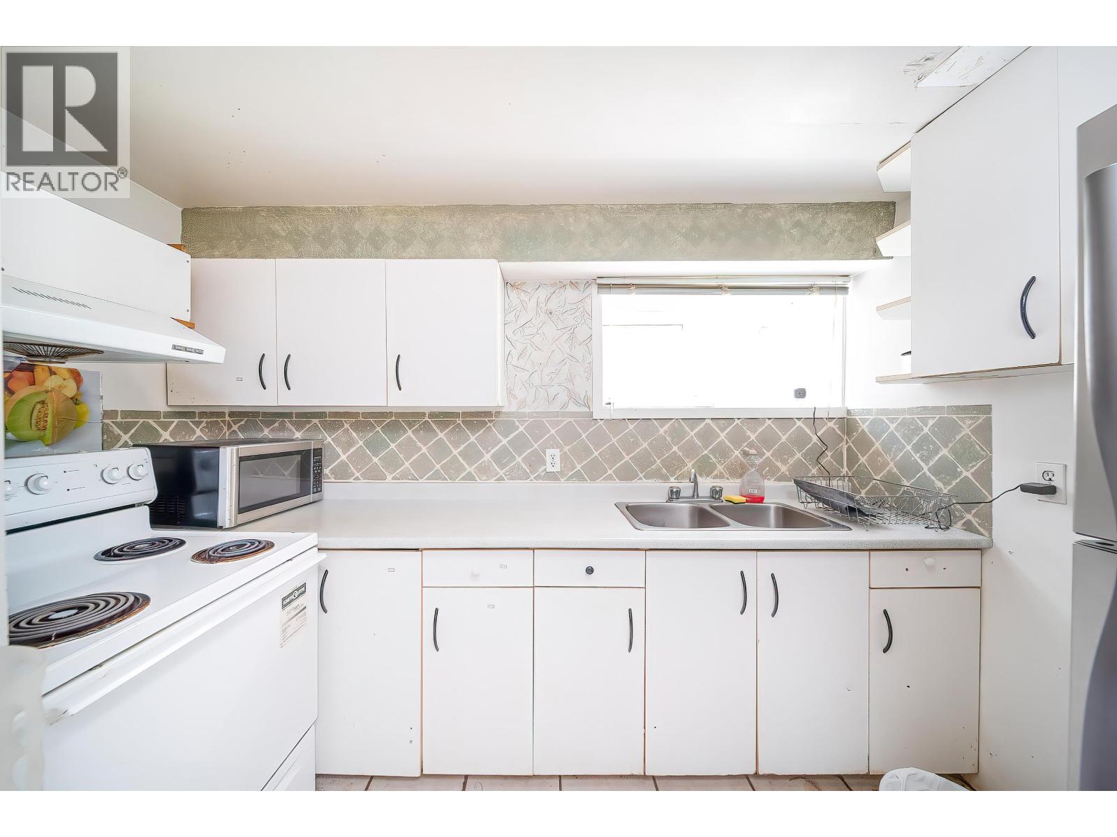 5130 Buxton Street, Burnaby, British Columbia  V5H 1J8 - Photo 32 - R3079285