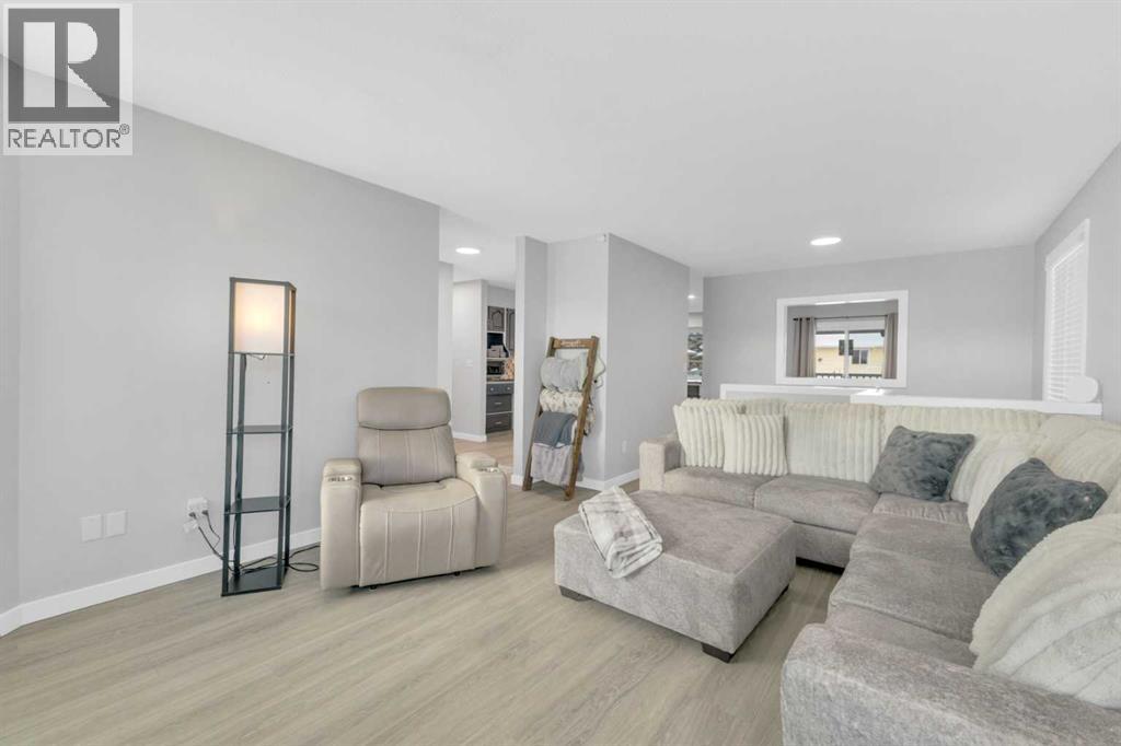 6006 57 Avenue, Ponoka, Alberta  T4J 1L2 - Photo 16 - A2278311