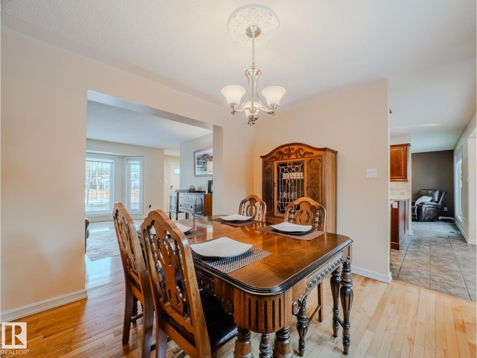 114 Meadowview Dr, Sherwood Park, Alberta  T8H 1M4 - Photo 10 - E4469930