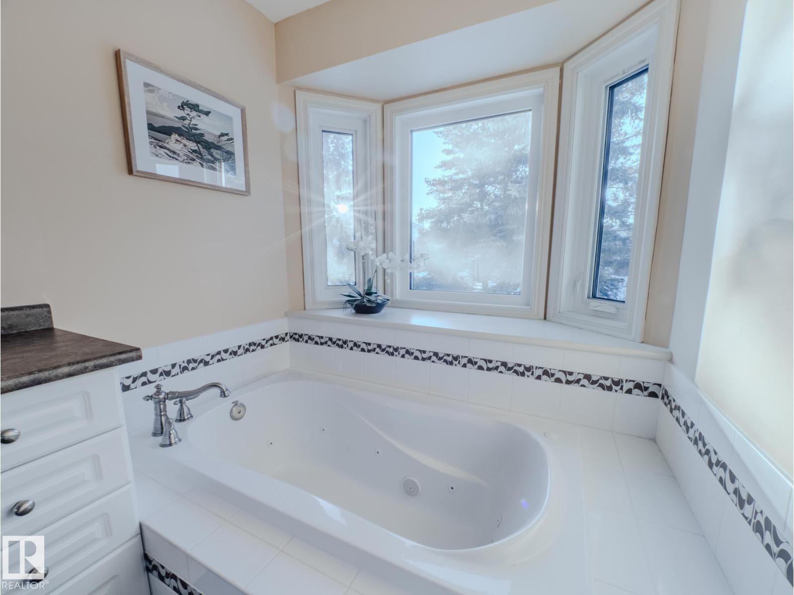 114 Meadowview Dr, Sherwood Park, Alberta  T8H 1M4 - Photo 38 - E4469930