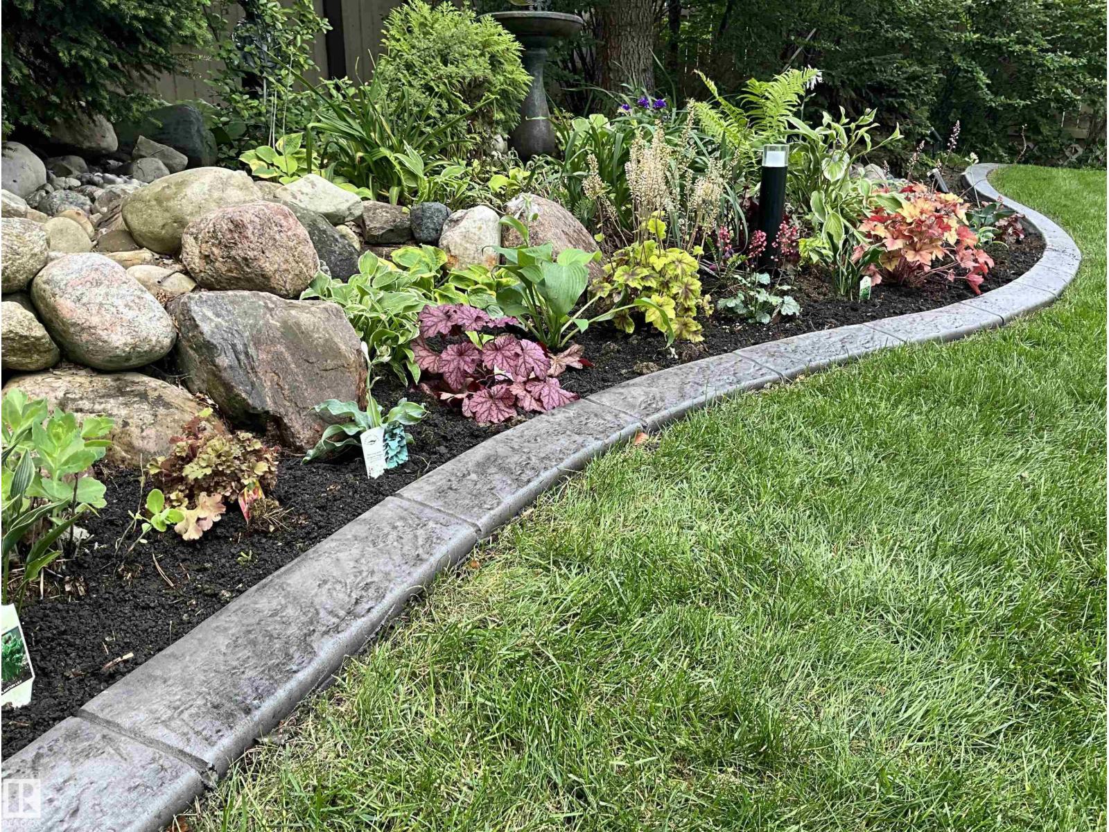 114 Meadowview Dr, Sherwood Park, Alberta  T8H 1M4 - Photo 61 - E4469930