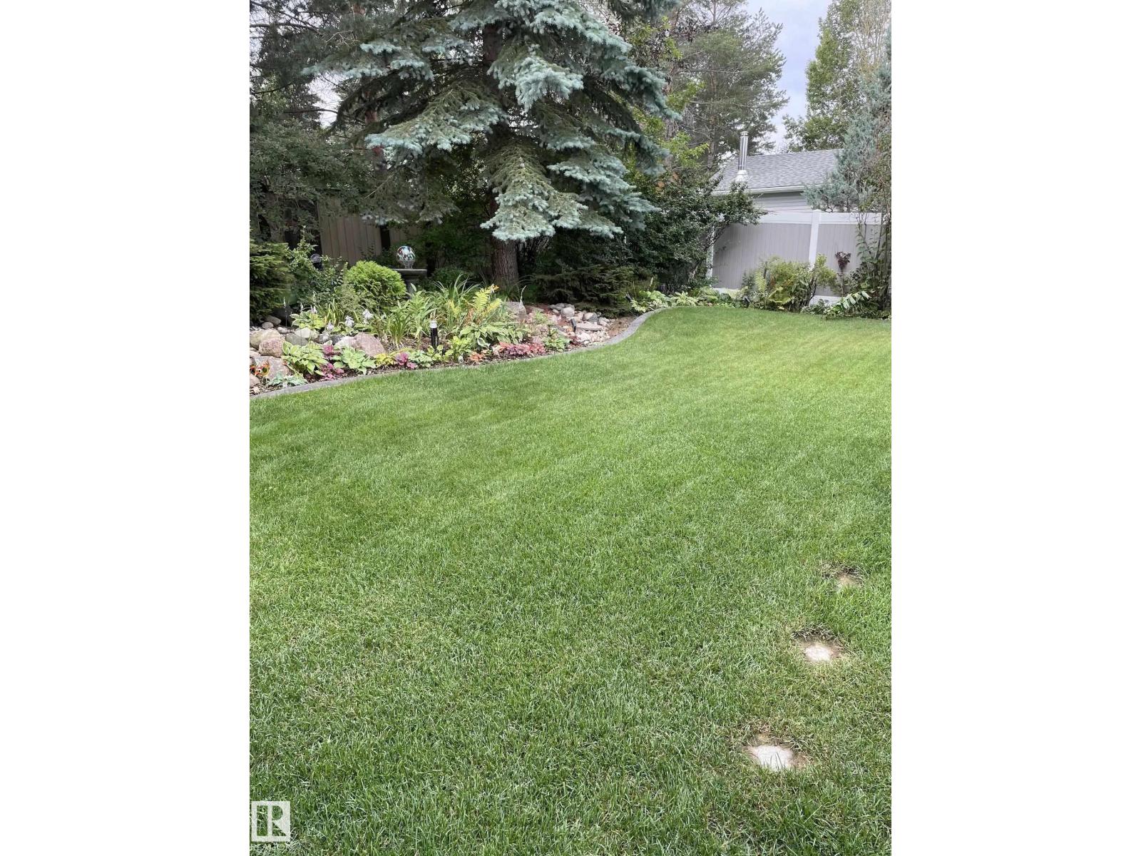 114 Meadowview Dr, Sherwood Park, Alberta  T8H 1M4 - Photo 62 - E4469930