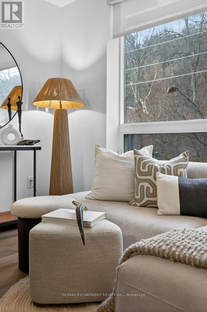 209 - 479 Charlton Avenue E, Hamilton, Ontario  L8N 0B4 - Photo 27 - X12693632