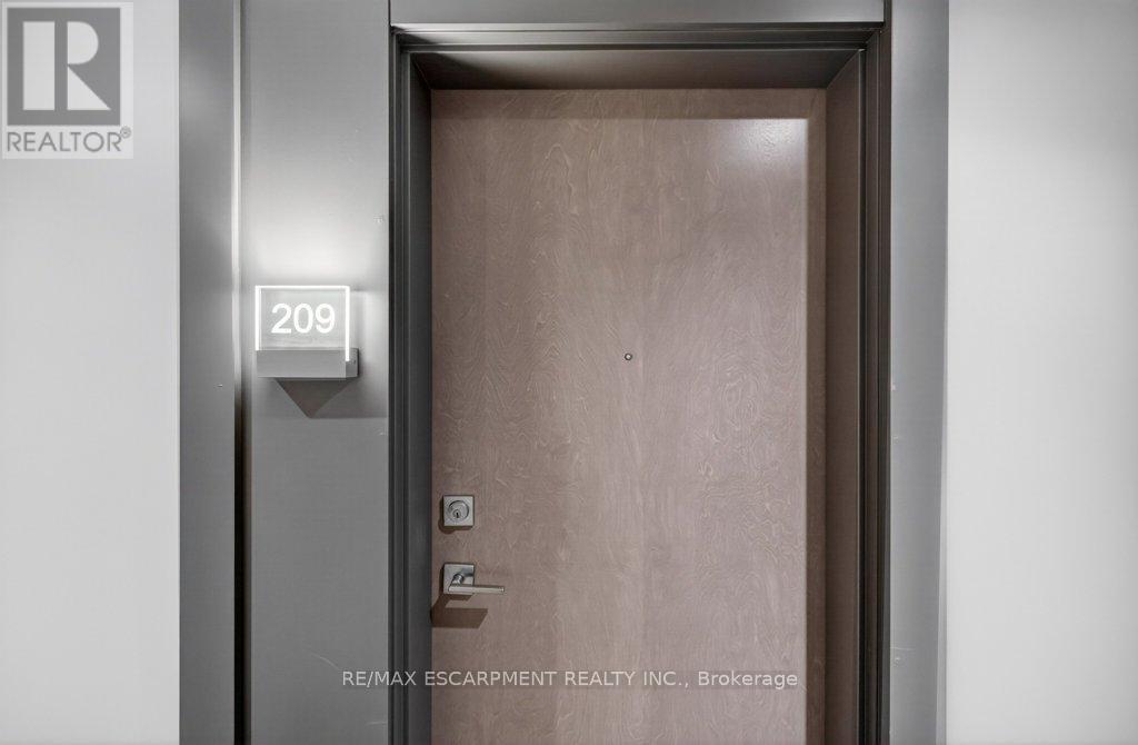209 - 479 Charlton Avenue E, Hamilton, Ontario  L8N 0B4 - Photo 7 - X12693632