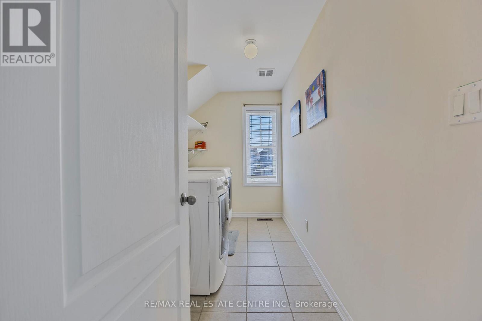 904 O'reilly Crescent, Shelburne, Ontario  L9V 2S7 - Photo 15 - X12693634