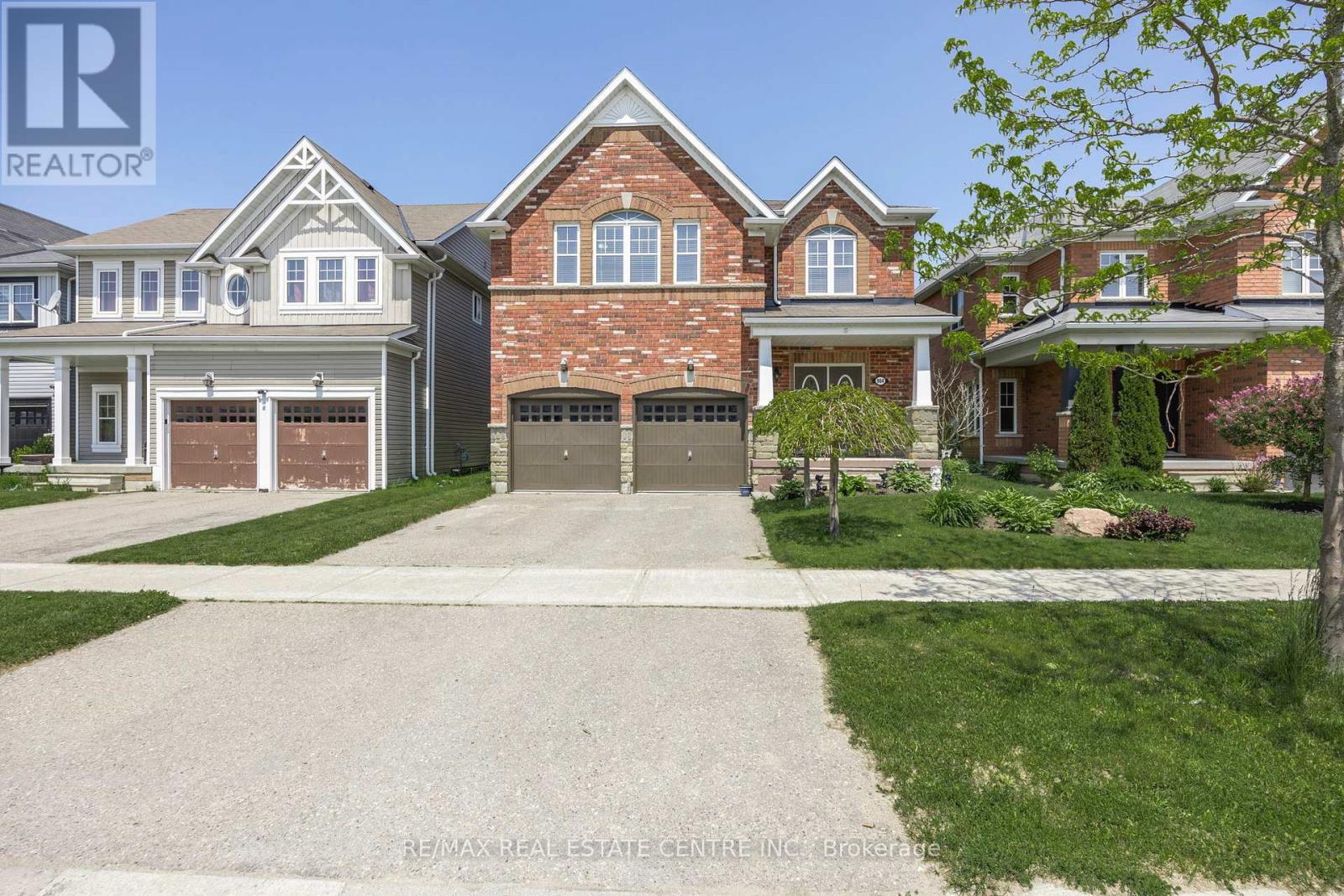 904 O'reilly Crescent, Shelburne, Ontario  L9V 2S7 - Photo 2 - X12693634