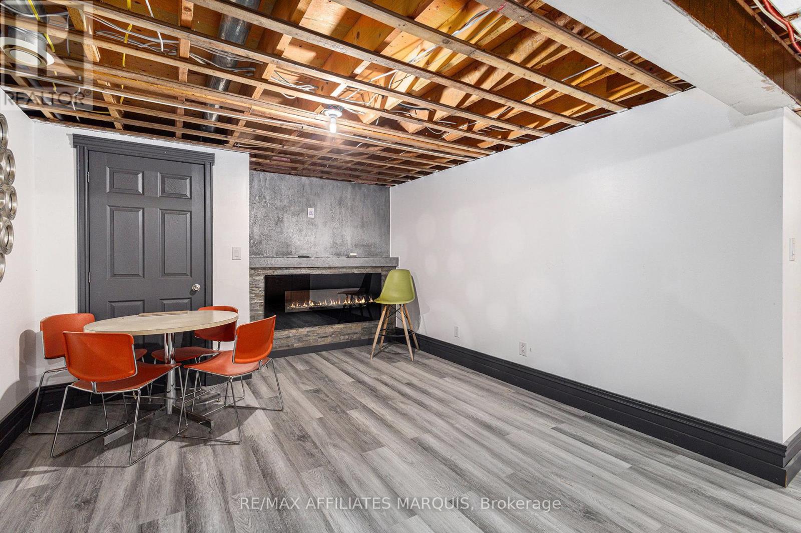 7349 Roger Stevens Drive, Montague, Ontario  K7A 4S6 - Photo 15 - X12452711