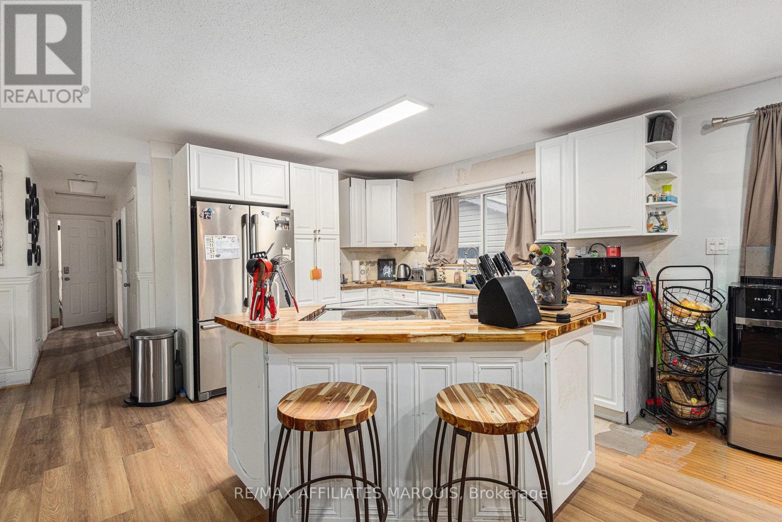 7349 Roger Stevens Drive, Montague, Ontario  K7A 4S6 - Photo 8 - X12452711