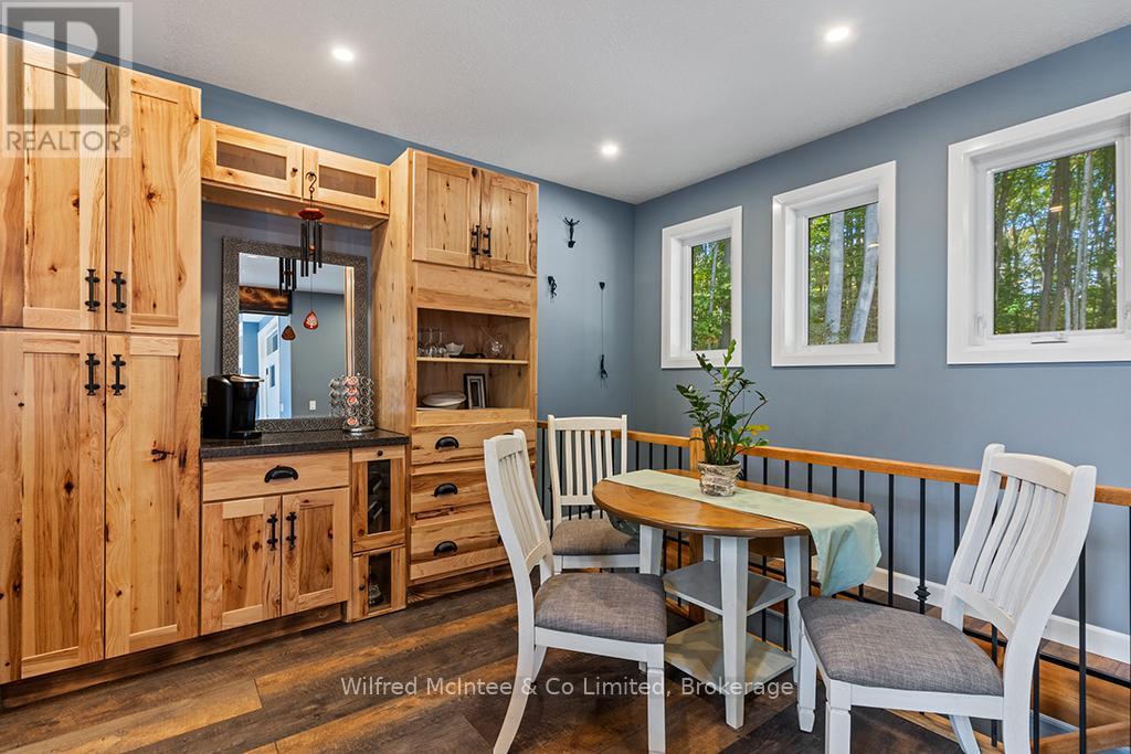 78 Indian Trail, South Bruce Peninsula, Ontario  N0H 2T0 - Photo 24 - X12693714