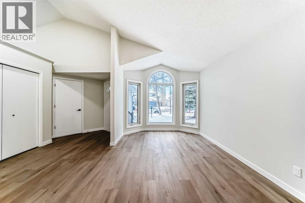 624 Shawinigan Drive Sw, Calgary, Alberta  T2Y 2H4 - Photo 6 - A2274635