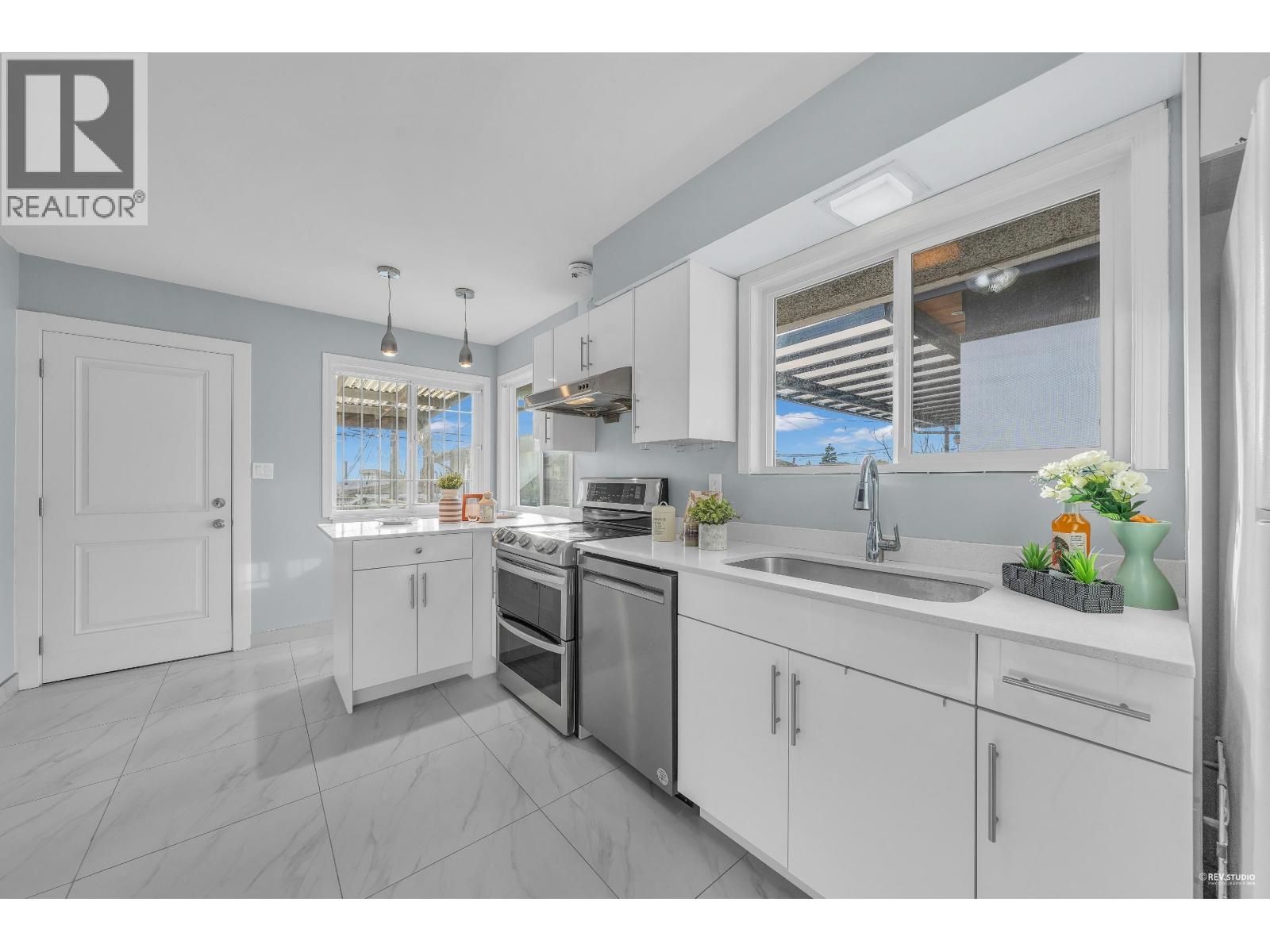 1362 E 60th Avenue, Vancouver, British Columbia  V5X 2A9 - Photo 9 - R3079318