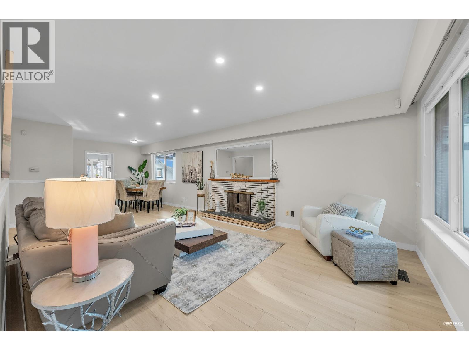 1362 E 60th Avenue, Vancouver, British Columbia  V5X 2A9 - Photo 3 - R3079318