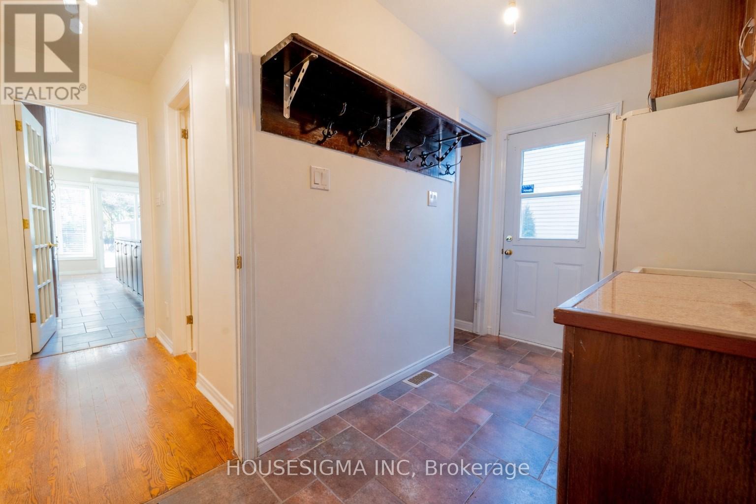 566 566 Falwyn Cres Crescent, Ottawa, Ontario  K4A 2A4 - Photo 34 - X12693652