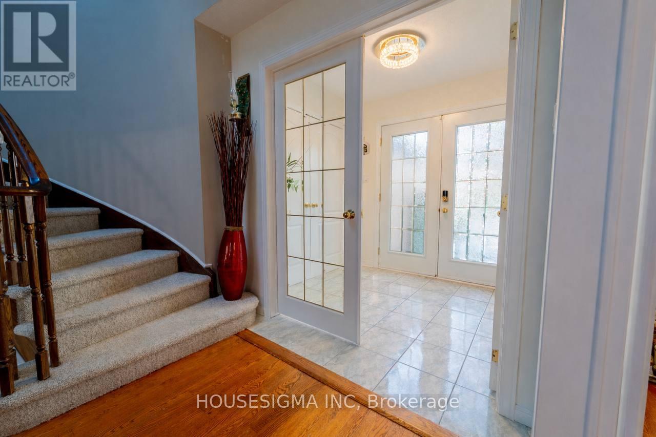 566 566 Falwyn Cres Crescent, Ottawa, Ontario  K4A 2A4 - Photo 6 - X12693652