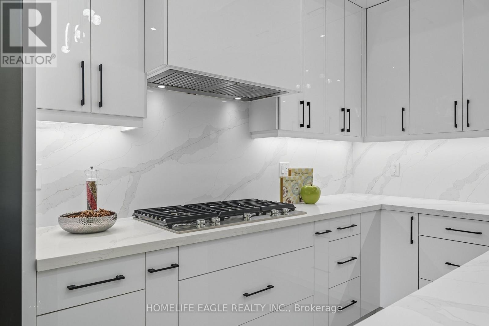 5 Atlee Avenue, Toronto, Ontario  M1N 3Z4 - Photo 8 - E12679894