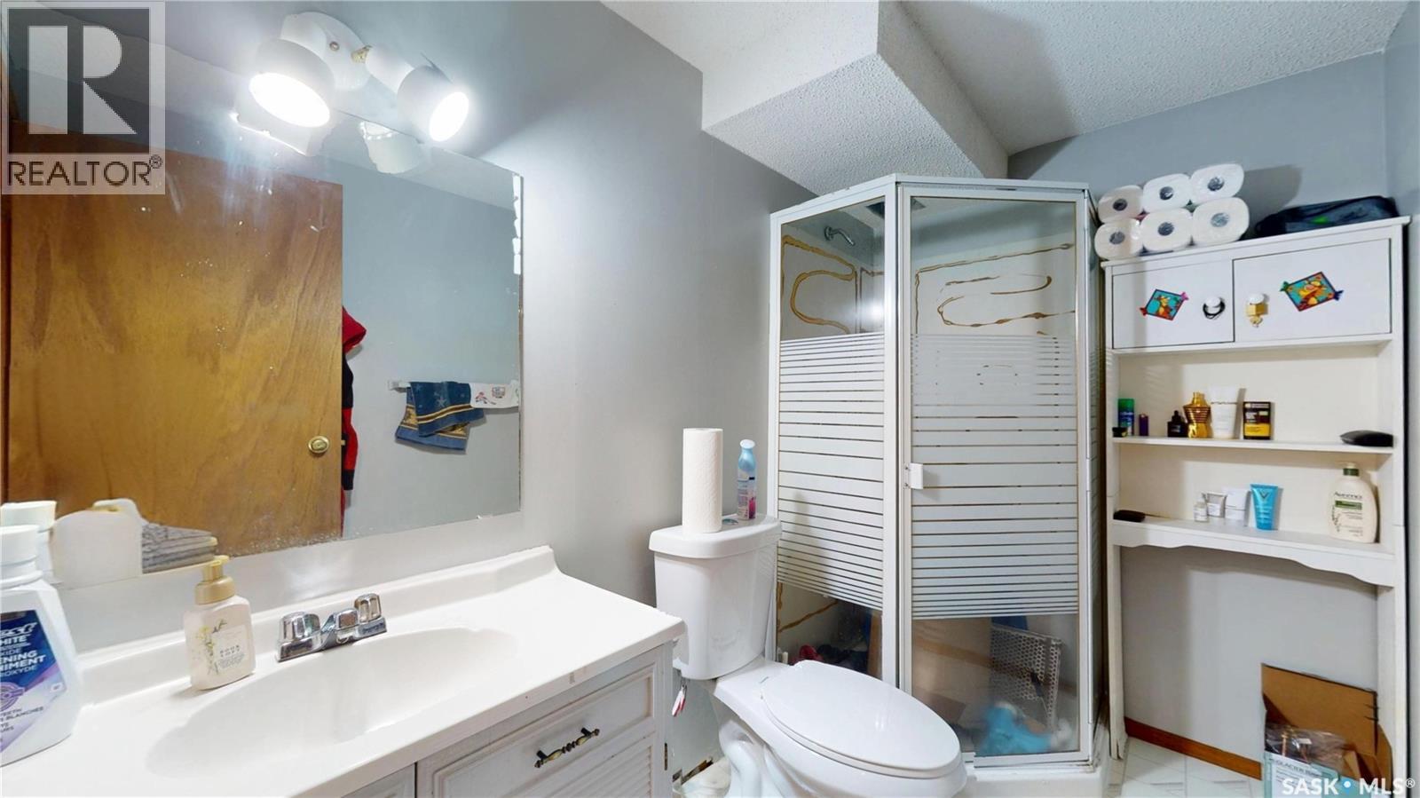 1018 Victory Crescent, Regina, Saskatchewan  S4N 6Y7 - Photo 31 - SK026767