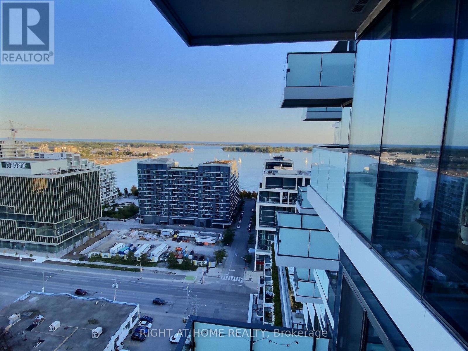 1905 - 16 Bonnycastle Street, Toronto, Ontario  M5A 4M6 - Photo 12 - C12693664