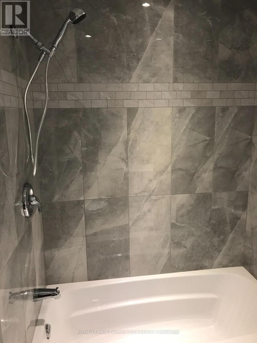 Main Level - 62 Edmonton Road, Toronto, Ontario  M2J 4T2 - Photo 12 - C12693670