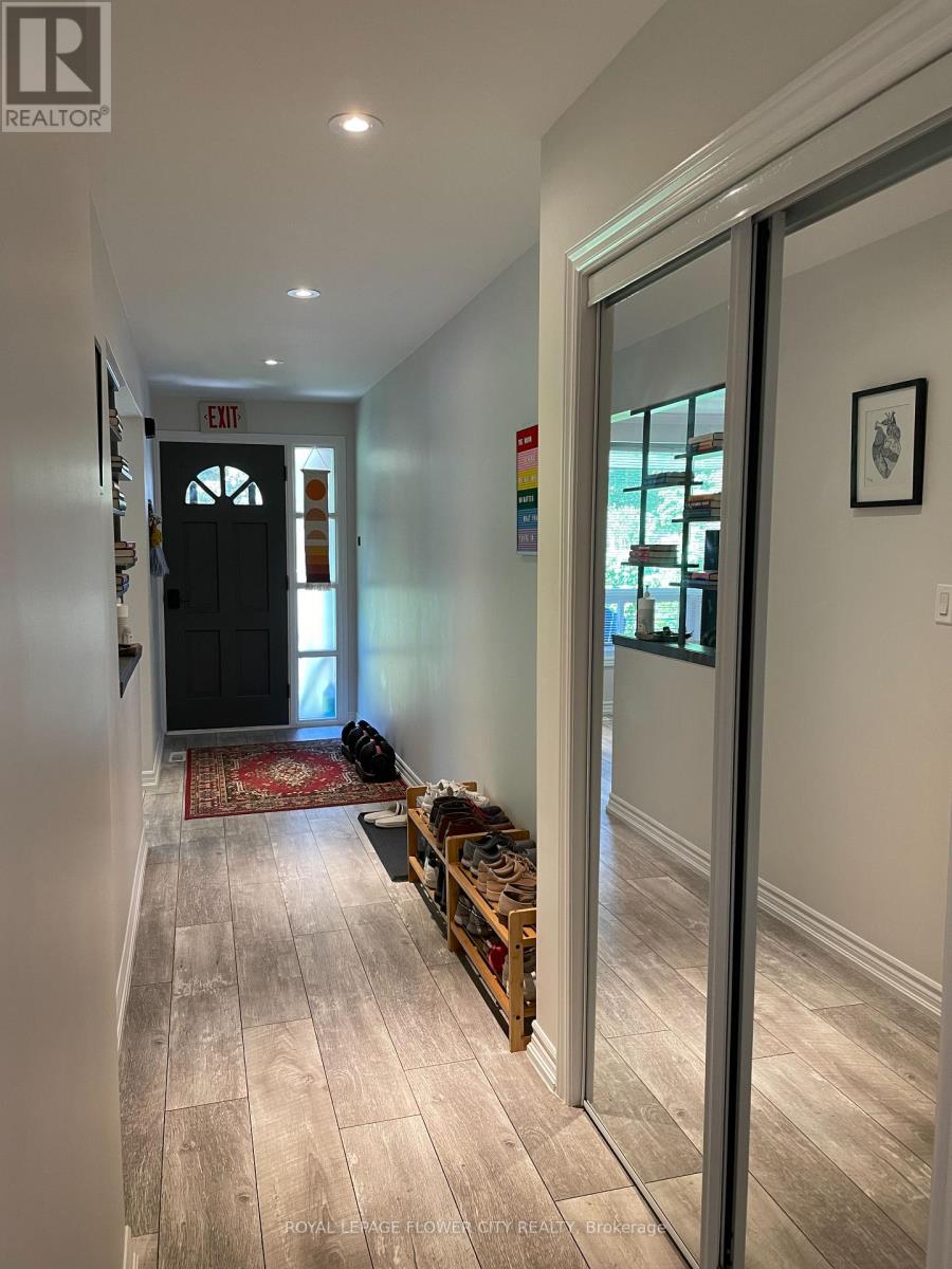 Main Level - 62 Edmonton Road, Toronto, Ontario  M2J 4T2 - Photo 3 - C12693670