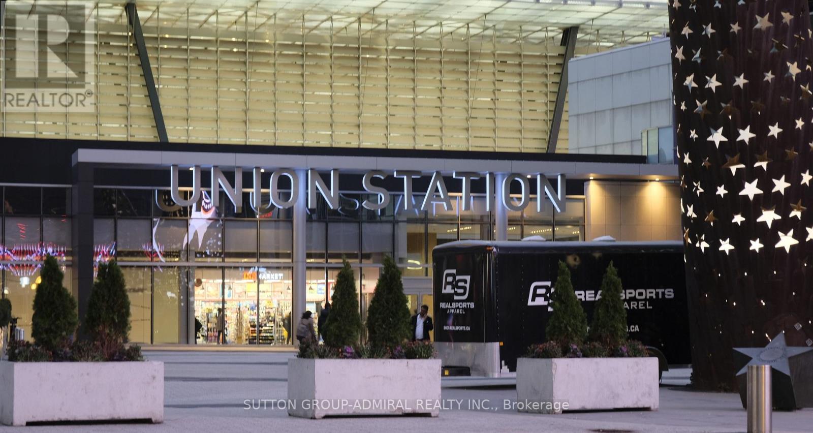 4908 - 12 York Street, Toronto (Waterfront Communities), Ontario  M5J 0A9 - Photo 14 - C12693676