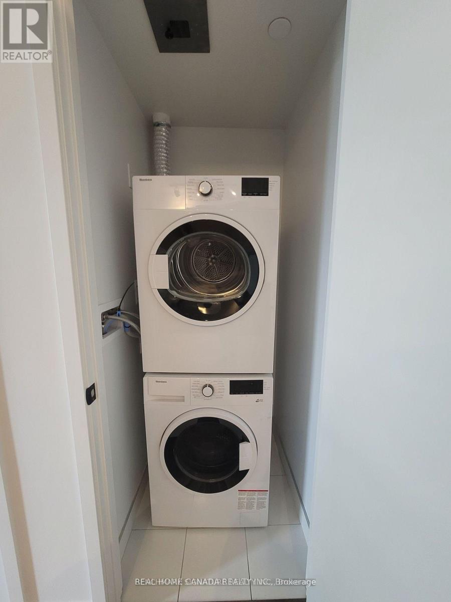 1803 - 108 Peter Street, Toronto (Waterfront Communities), Ontario  M5V 0W2 - Photo 11 - C12693712