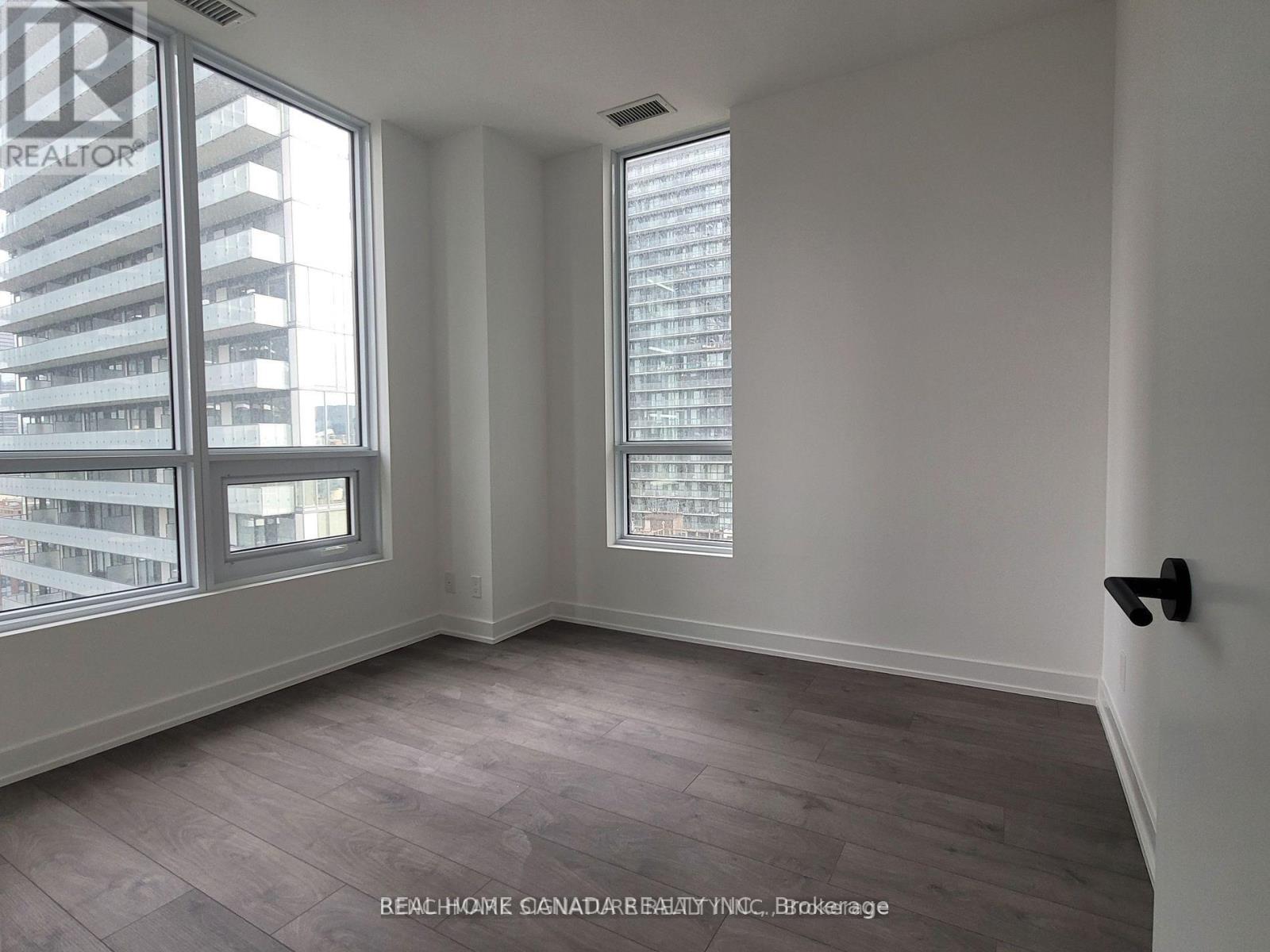 1803 - 108 Peter Street, Toronto (Waterfront Communities), Ontario  M5V 0W2 - Photo 7 - C12693712