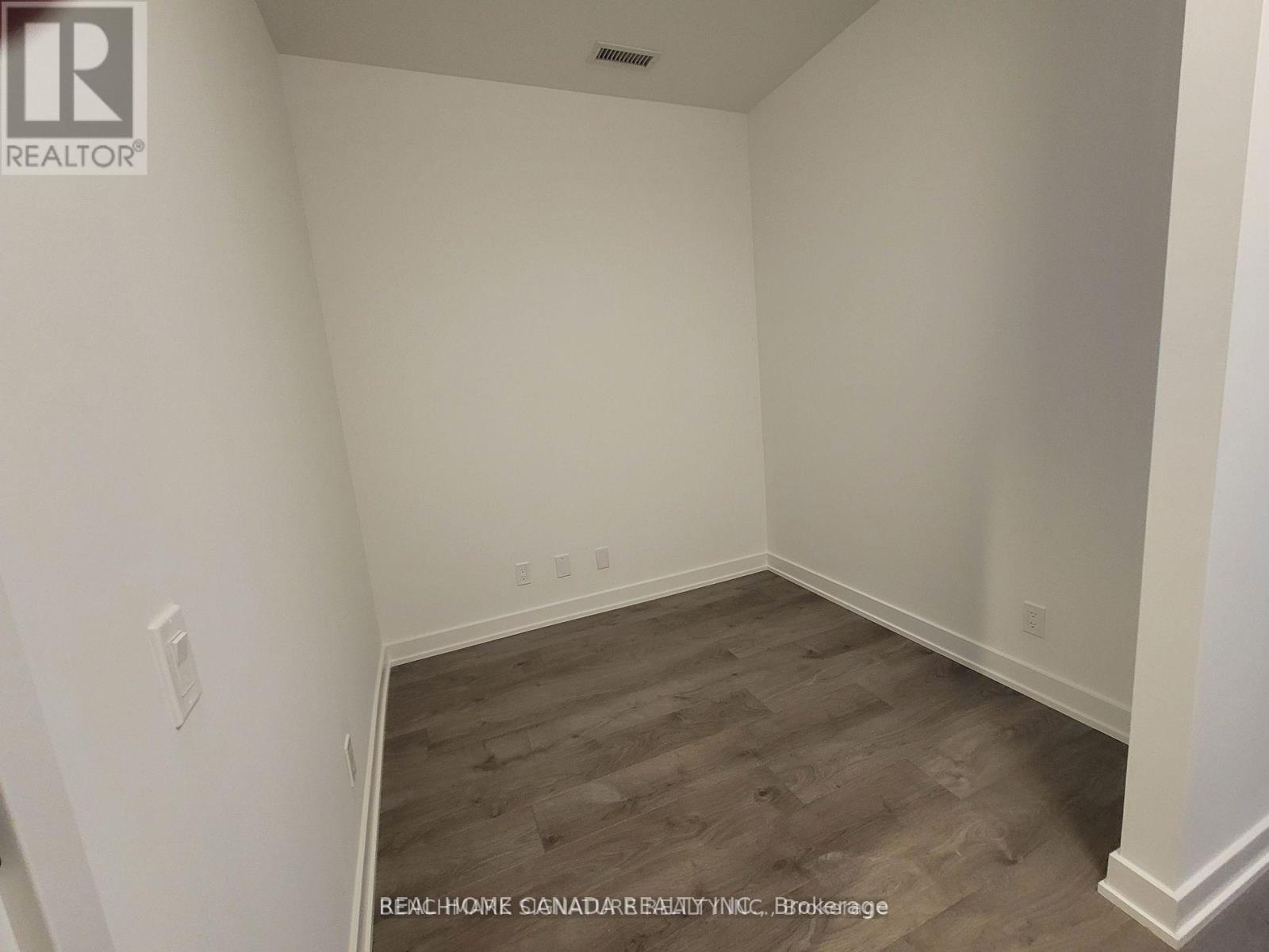 1803 - 108 Peter Street, Toronto (Waterfront Communities), Ontario  M5V 0W2 - Photo 9 - C12693712