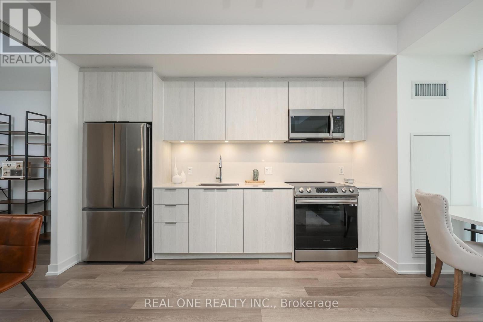 3401 - 357 King Street W, Toronto, Ontario  M5V 0S7 - Photo 15 - C12693724