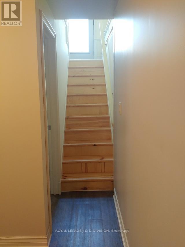 1 - 179 Coxwell Avenue, Toronto (Woodbine Corridor), Ontario  M4L 3B4 - Photo 2 - E12693708