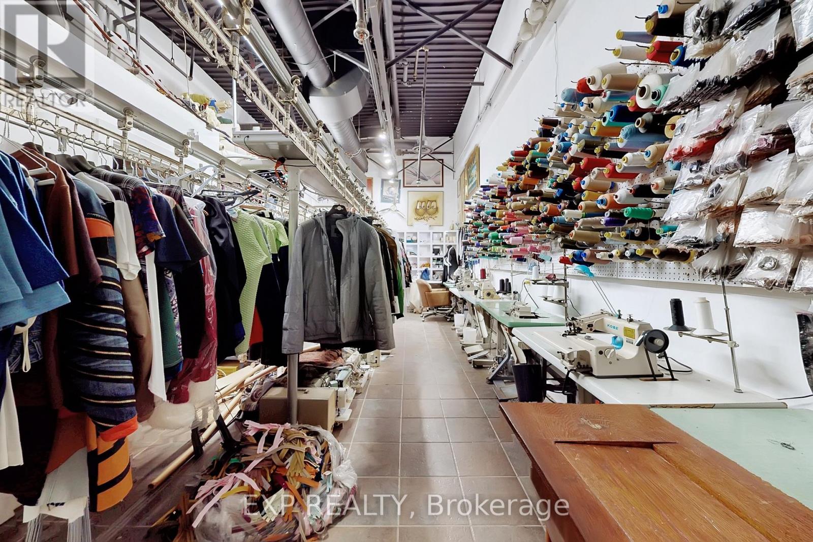 12 - 9222 Keele Street, Vaughan, Ontario  L4K 5A3 - Photo 23 - N12693660