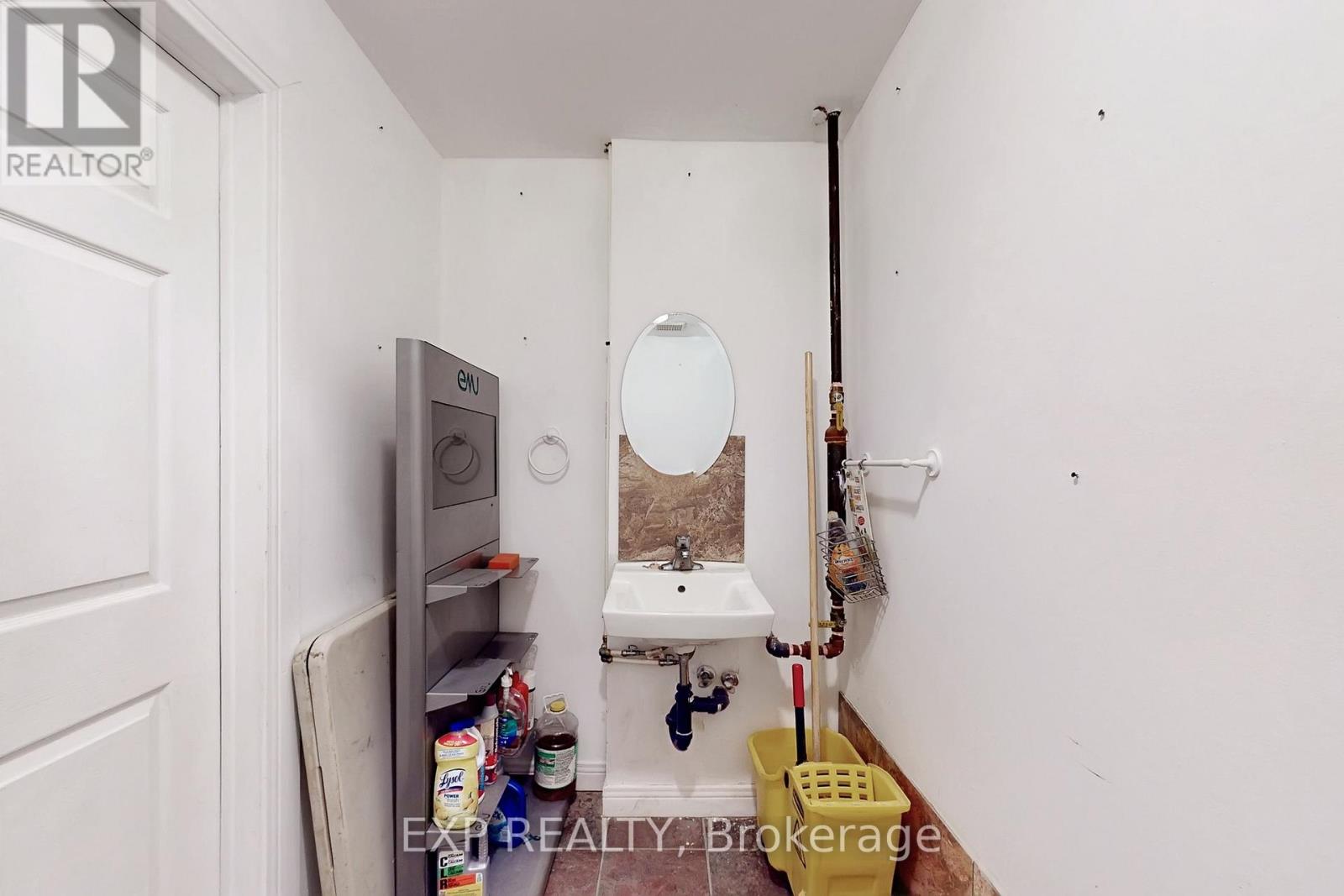 12 - 9222 Keele Street, Vaughan, Ontario  L4K 5A3 - Photo 25 - N12693660