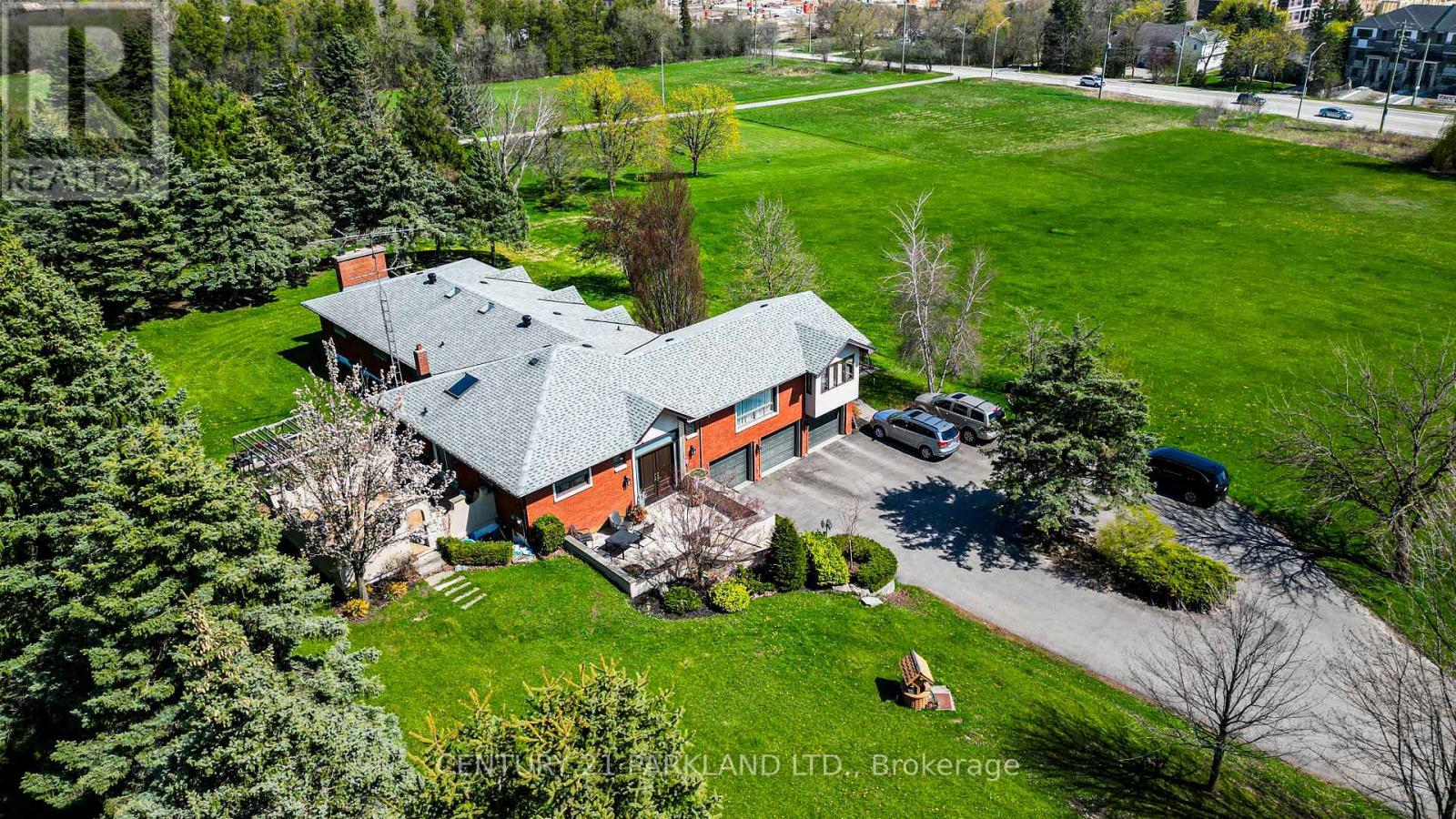 11559 Leslie Street, Richmond Hill, Ontario  L4E 3R7 - Photo 11 - N12693716