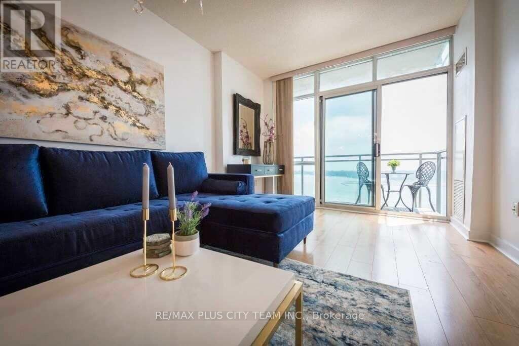 2612 - 11 Brunel Court, Toronto, Ontario  M5V 3Y3 - Photo 12 - C12678324