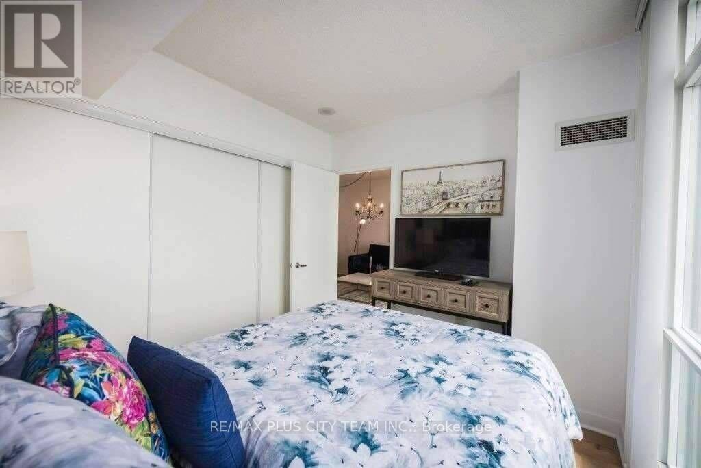 2612 - 11 Brunel Court, Toronto, Ontario  M5V 3Y3 - Photo 15 - C12678324