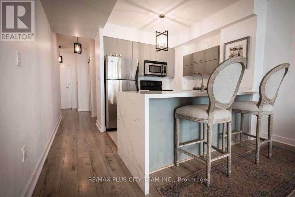 2612 - 11 Brunel Court, Toronto, Ontario  M5V 3Y3 - Photo 6 - C12678324